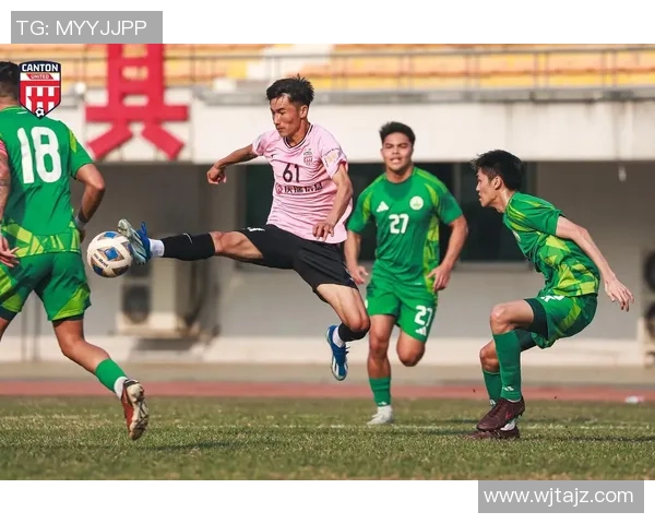 偶遇足球明星拍照后该如何妥善处理与分享的建议与注意事项 偶遇足球明星拍照后该如何妥善处理与分享的建议与注意事项