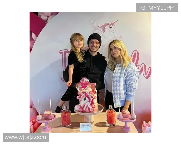 足球明星之妻的华丽人生与爱情纠葛揭秘 足球明星之妻的华丽人生与爱情纠葛揭秘