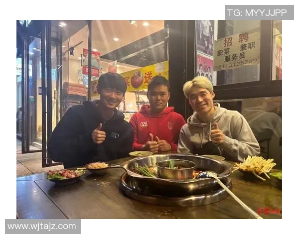 足球明星热评中国火锅独特魅力与美味体验引发全球关注